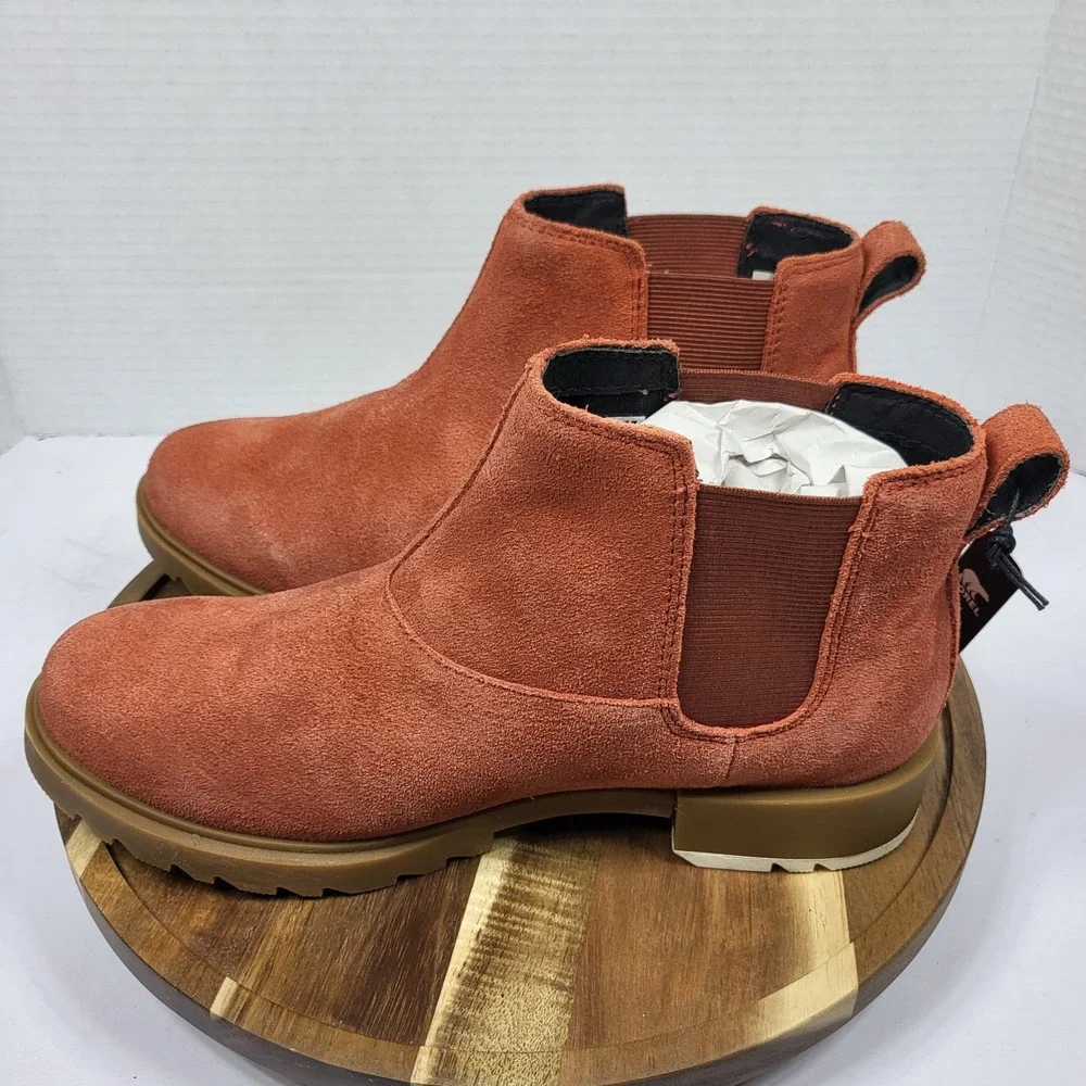 Sorel Hi-Line Chelsea Boots Waterproof Suede Rust Orange Women's Size 6.5 NL4815